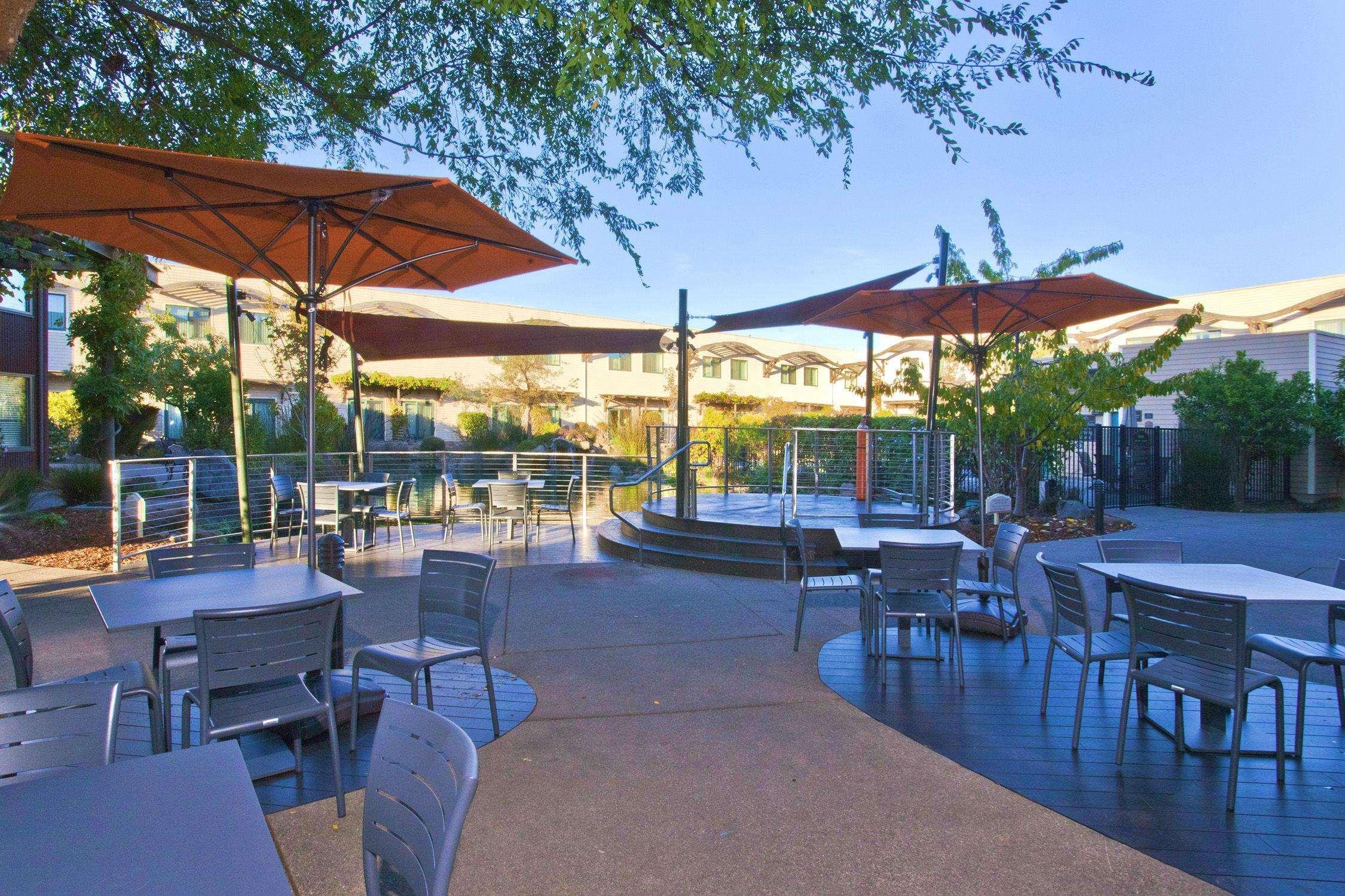 Doubletree By Hilton Napa Valley - American Canyon Extérieur photo